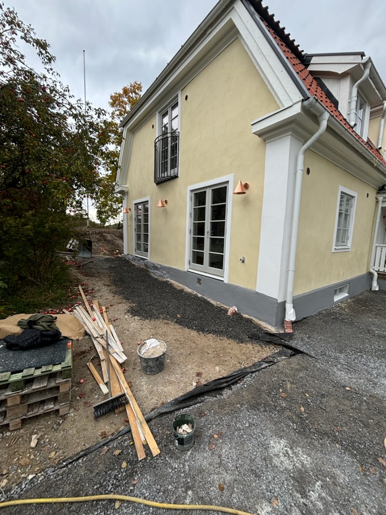 Mur & sten utfört av Sörmlands Mur & Platt AB